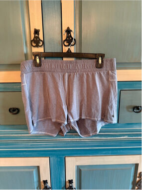 Women's Lululemon Gray Hotty Hot Short II 2.5" with White Stitching M